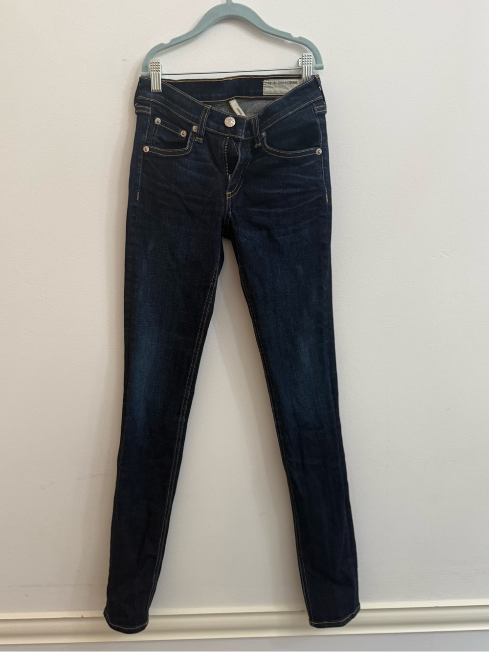 Rag and Bone Skinny Jean 24